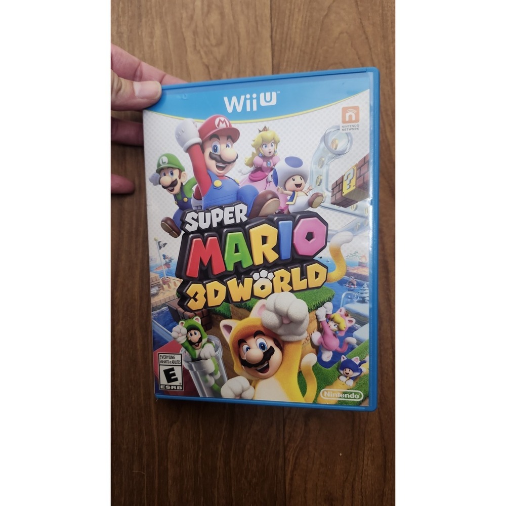 Super Mario 3D World Nintendo Wii‎ U 2013 CIB Complete w/ Manual